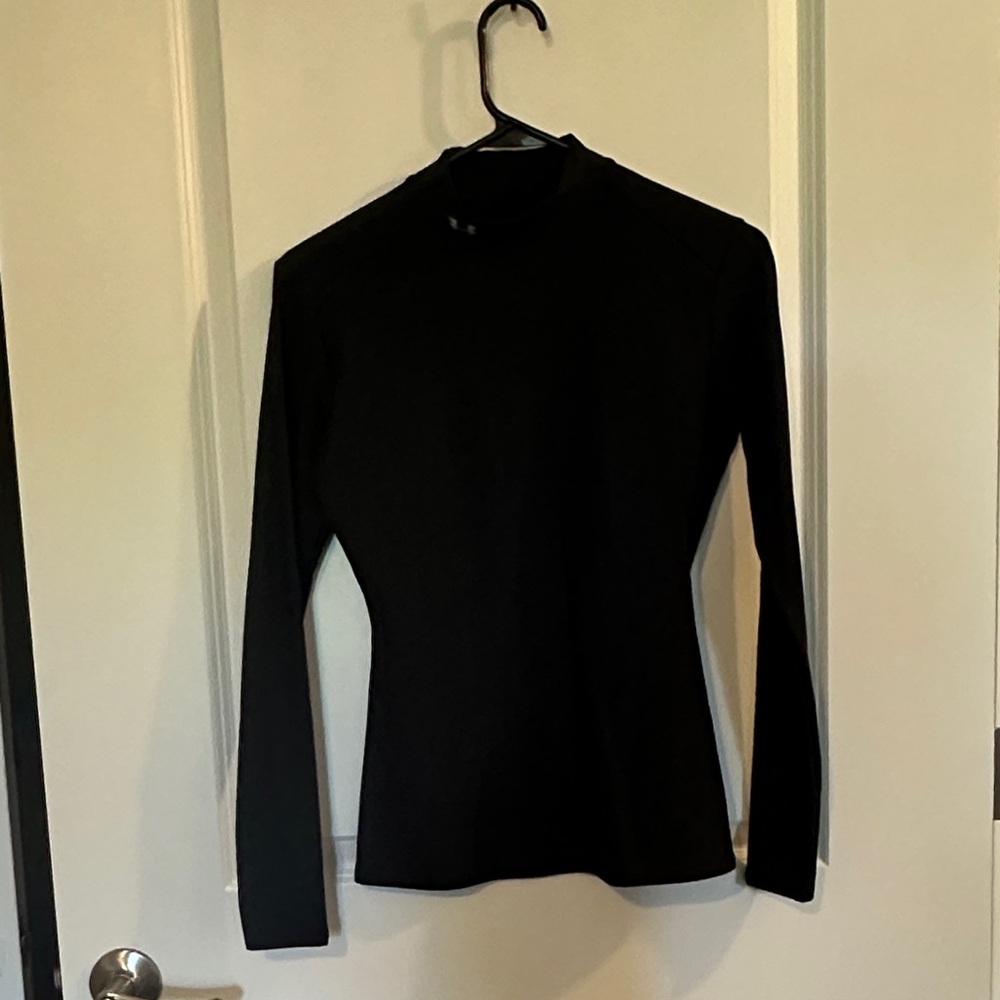 Under Armour Base Layer Long Sleeve Tee